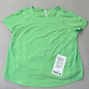New Lululemon lightweight stretch run short sleeve